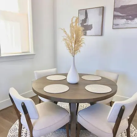 Comfortable Modern Home In Downtown Houston - Sleeps 10 Exterior photo