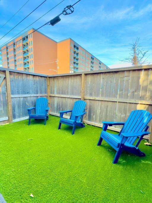 Holiday home Comfortable Modern In Downtown - Sleeps 10